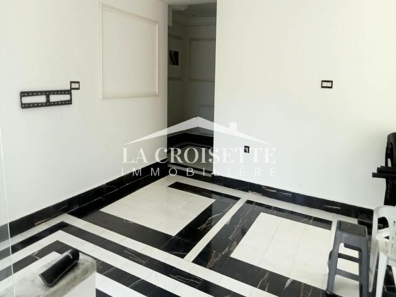 Villa S+4 avec piscine à La Soukra